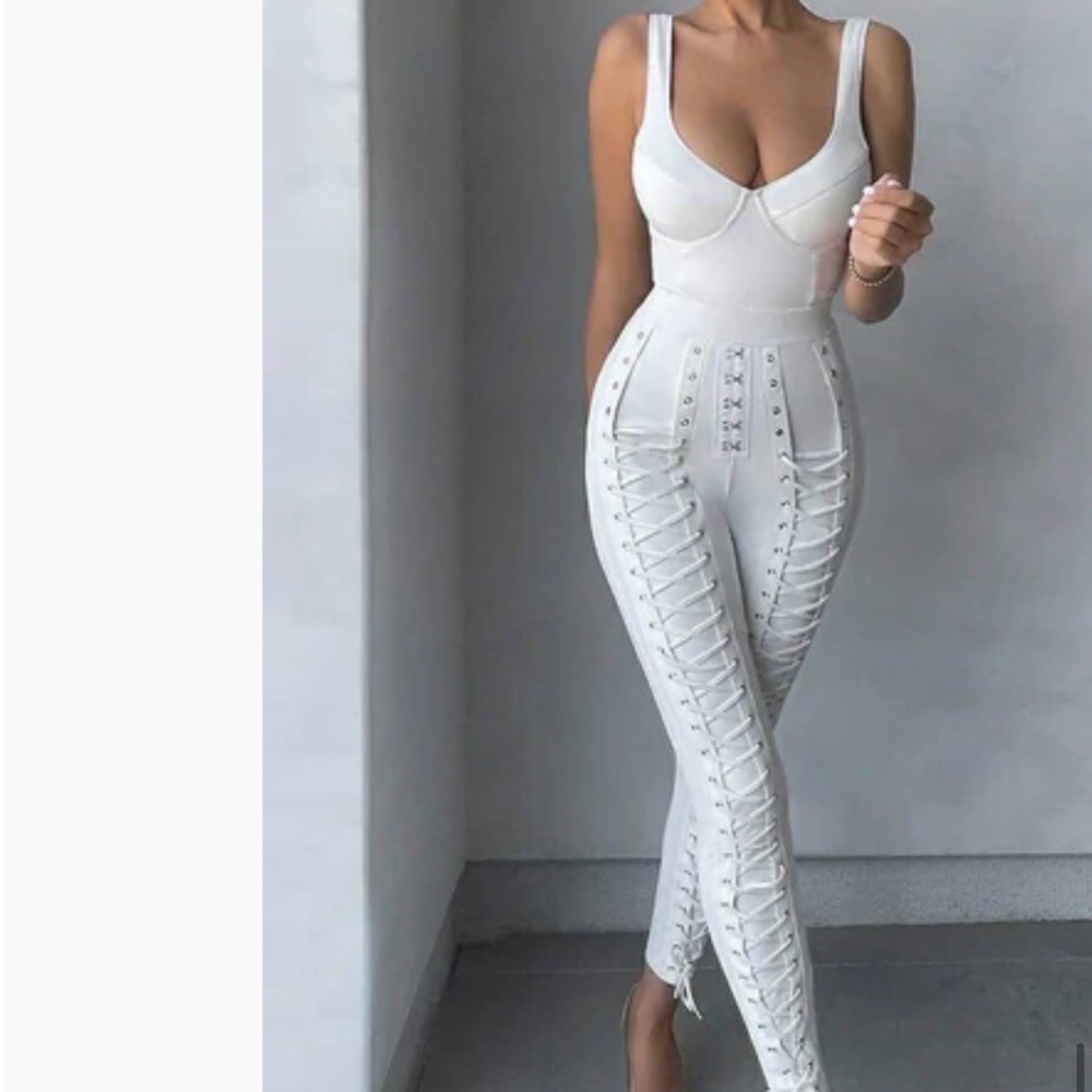 Riena white eyelet lace up set
